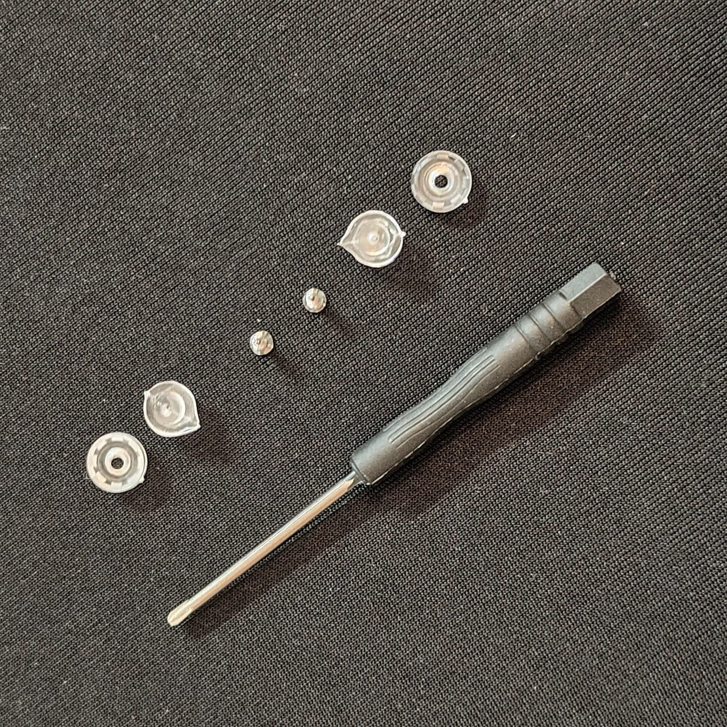 Antifog Pins for Visors - Universal Fit 5mm hole size